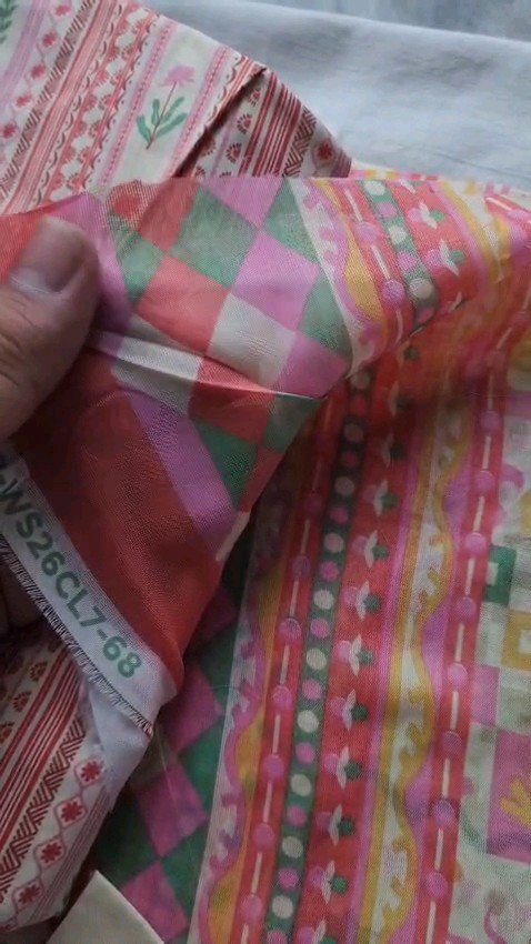 Women's 3-Piece Printed Lawn Suit – Cream & Pink Vertical Stripe with Floral Dupatta - Image 4
