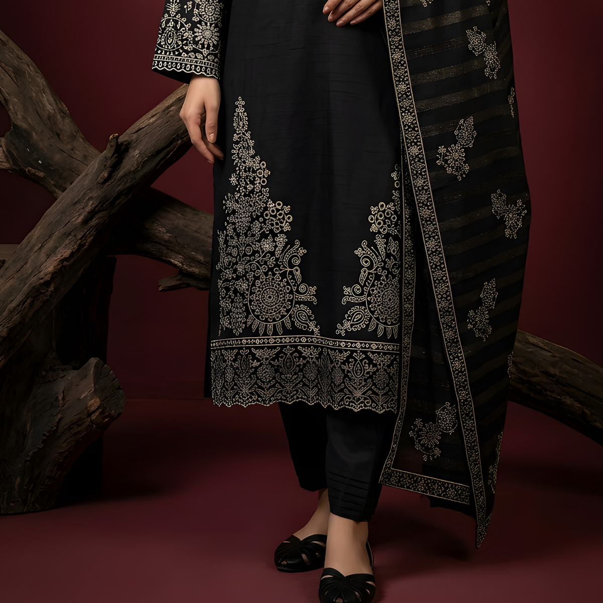 Sobia Waseem Specific Collection — 3-Piece Embroidered Doriya Lawn Suit | Black | Article-05 | Holiday Style - Image 2
